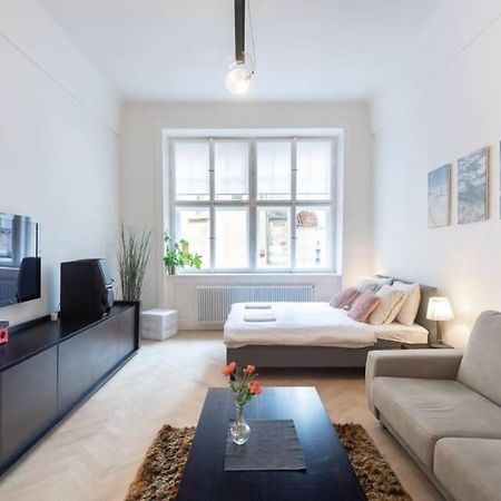 Luxury Apartment On Old Town Square פראג מראה חיצוני תמונה