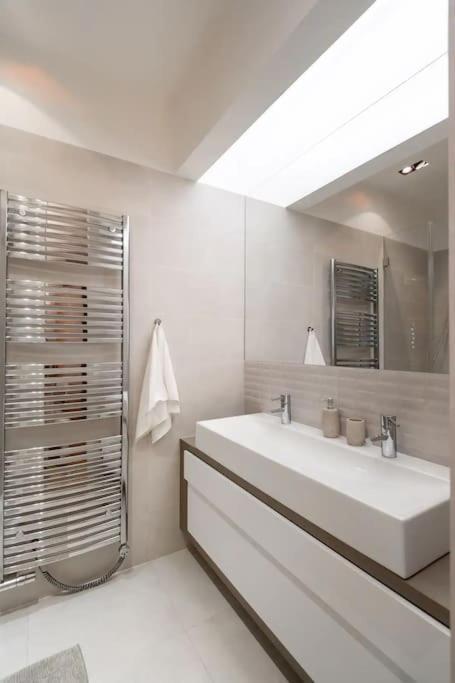 Luxury Apartment On Old Town Square פראג מראה חיצוני תמונה